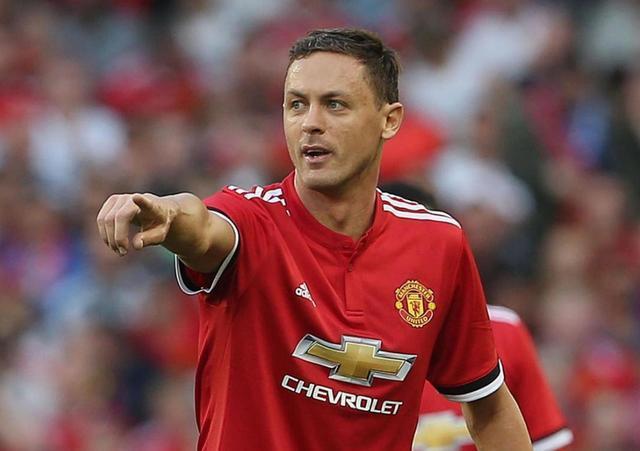 羽佳凭借他 羽佳凭借他