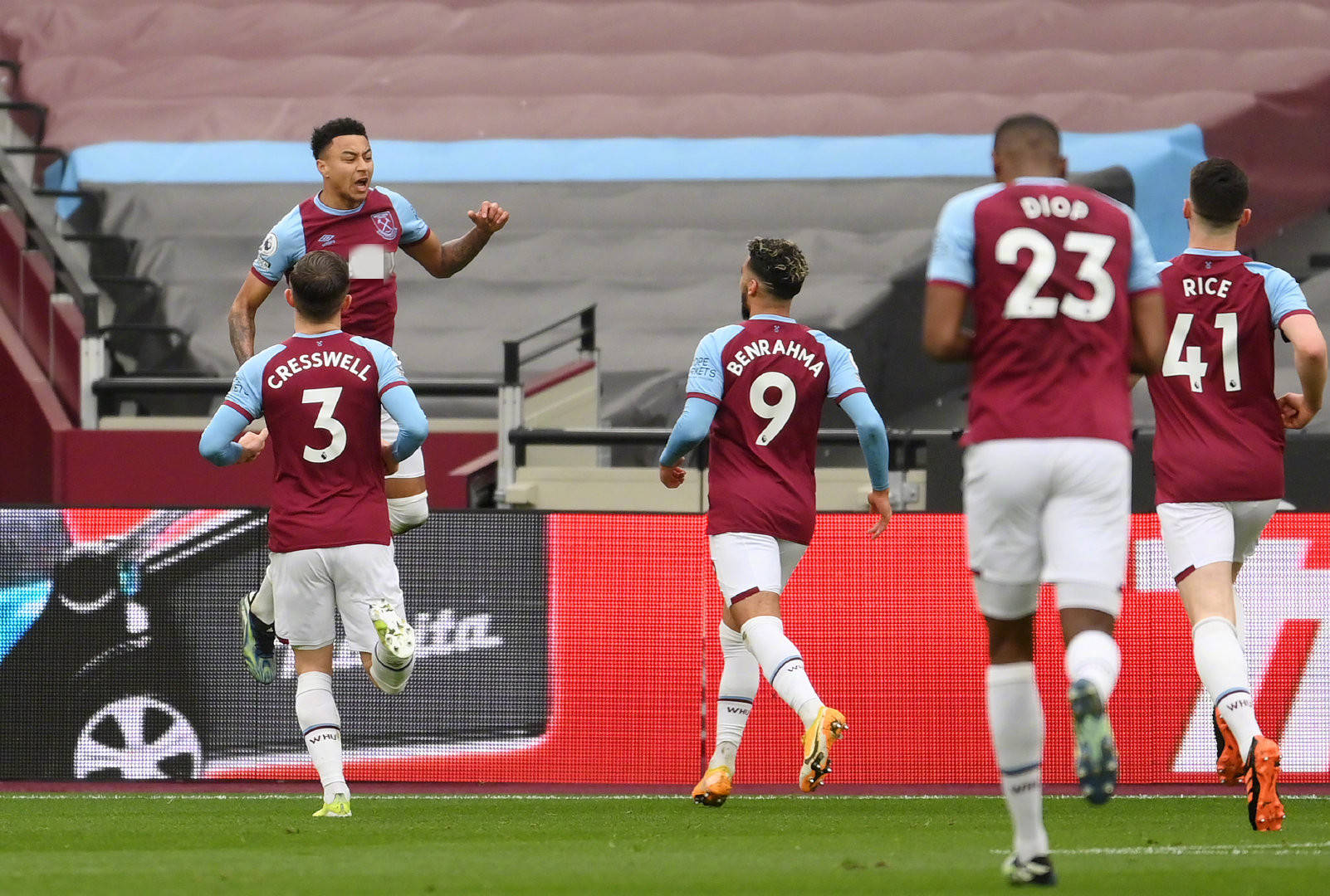 竞技体育中 竞技体育中